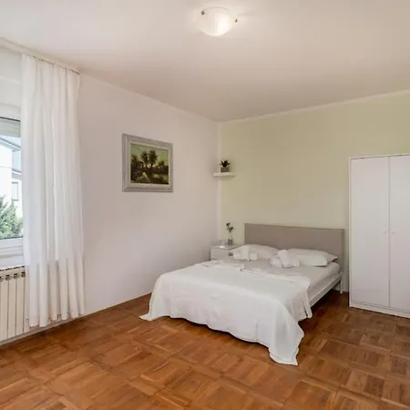 וילה Mary By Guide יאדראנובו